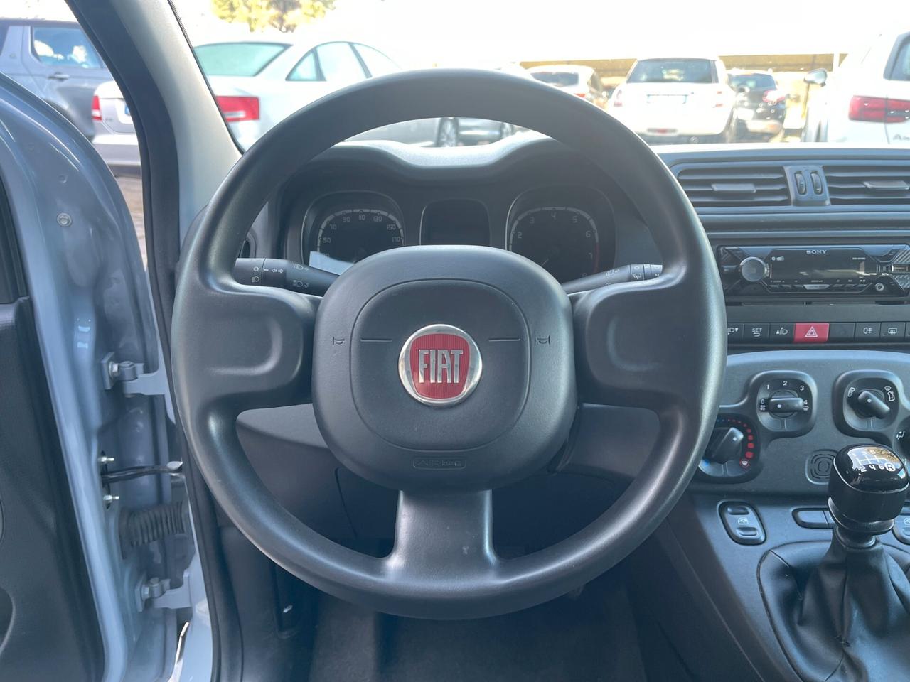 Fiat Panda 1.0 FireFly S&S Hybrid NEO PATENTATI