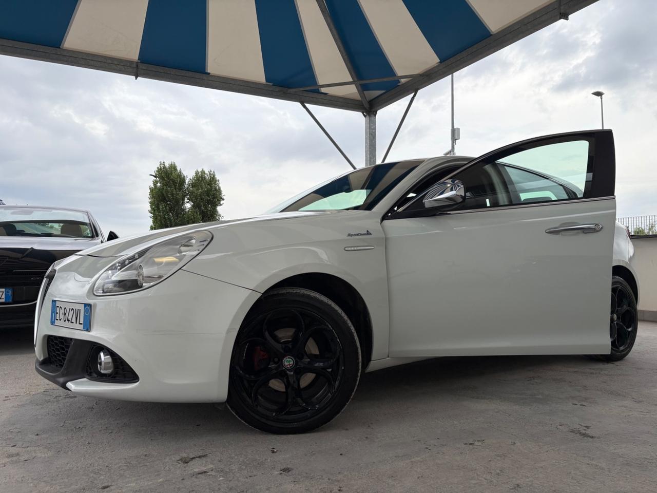 Alfa Romeo Giulietta 1.6 JTDm-2 105 CV Distinctive