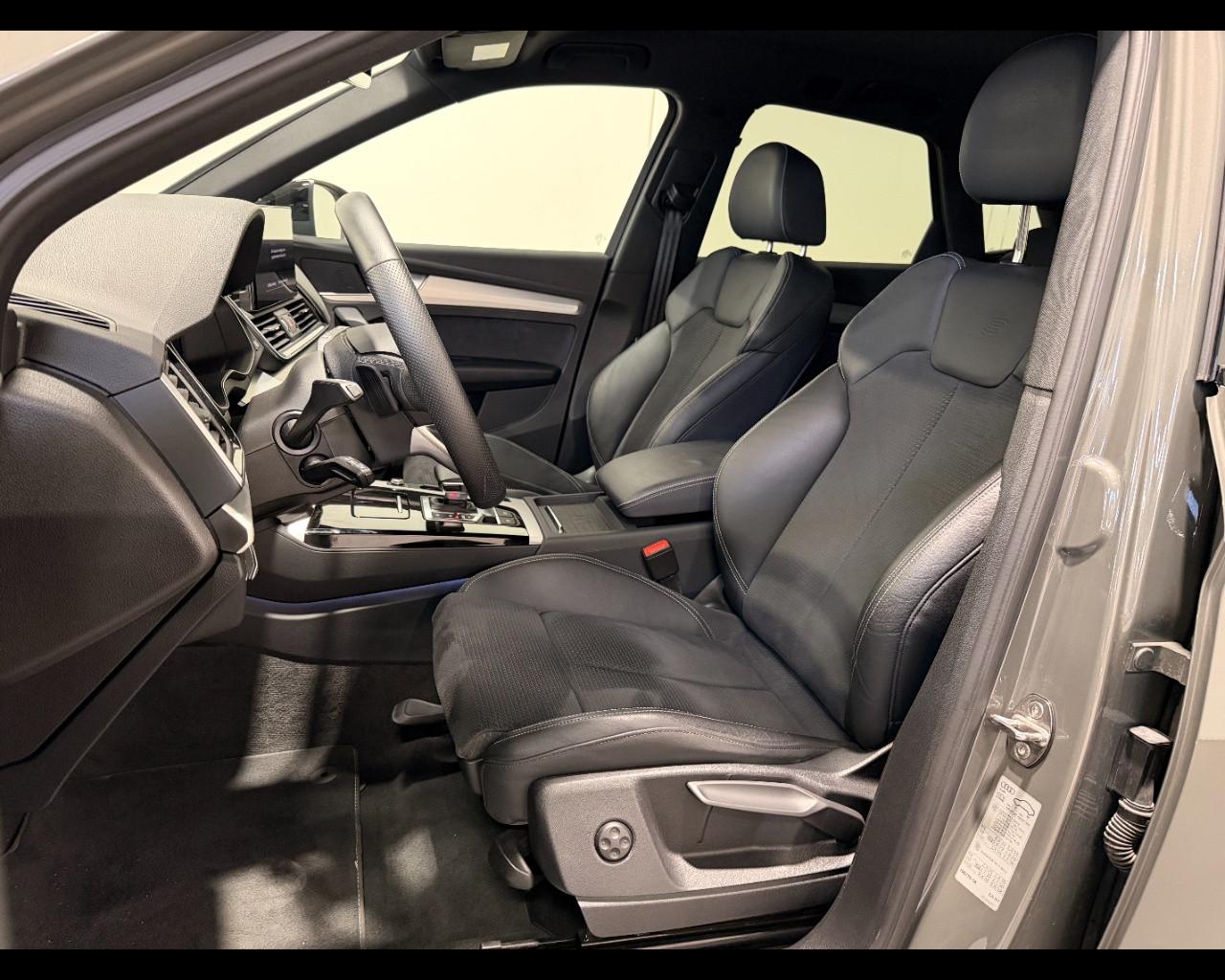 AUDI Q5 40 TDI MHEV S-TRONIC QUATTRO S-LINE