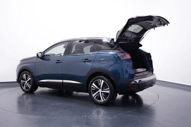 PEUGEOT 3008 Hybrid 225cv e-EAT8 Allure Pack