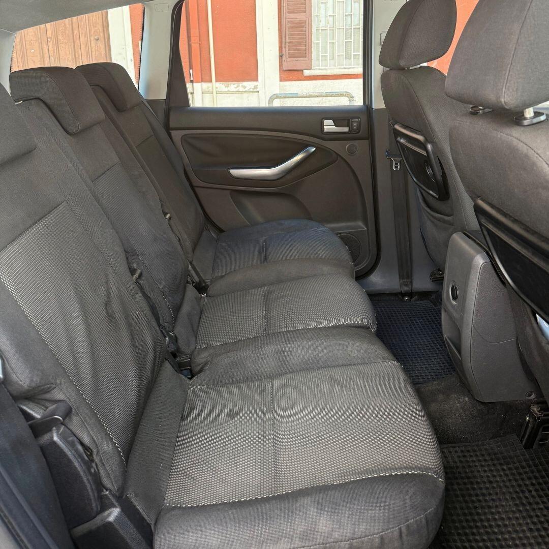 Ford C-Max 1.6 TDCi 110 CV Titanium DPF