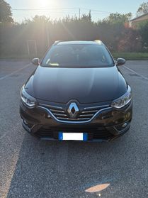 Renault Megane Sporter 1.5 dci - NAV. - 12 MESI DI GARANZIA -