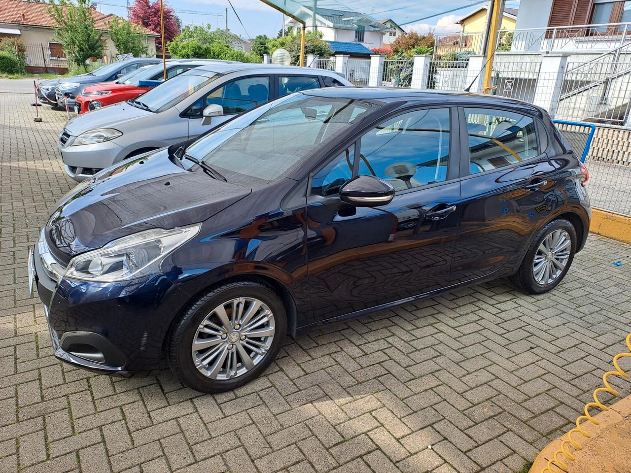 Peugeot 208 PureTech 82 5 porte Active(trattabile