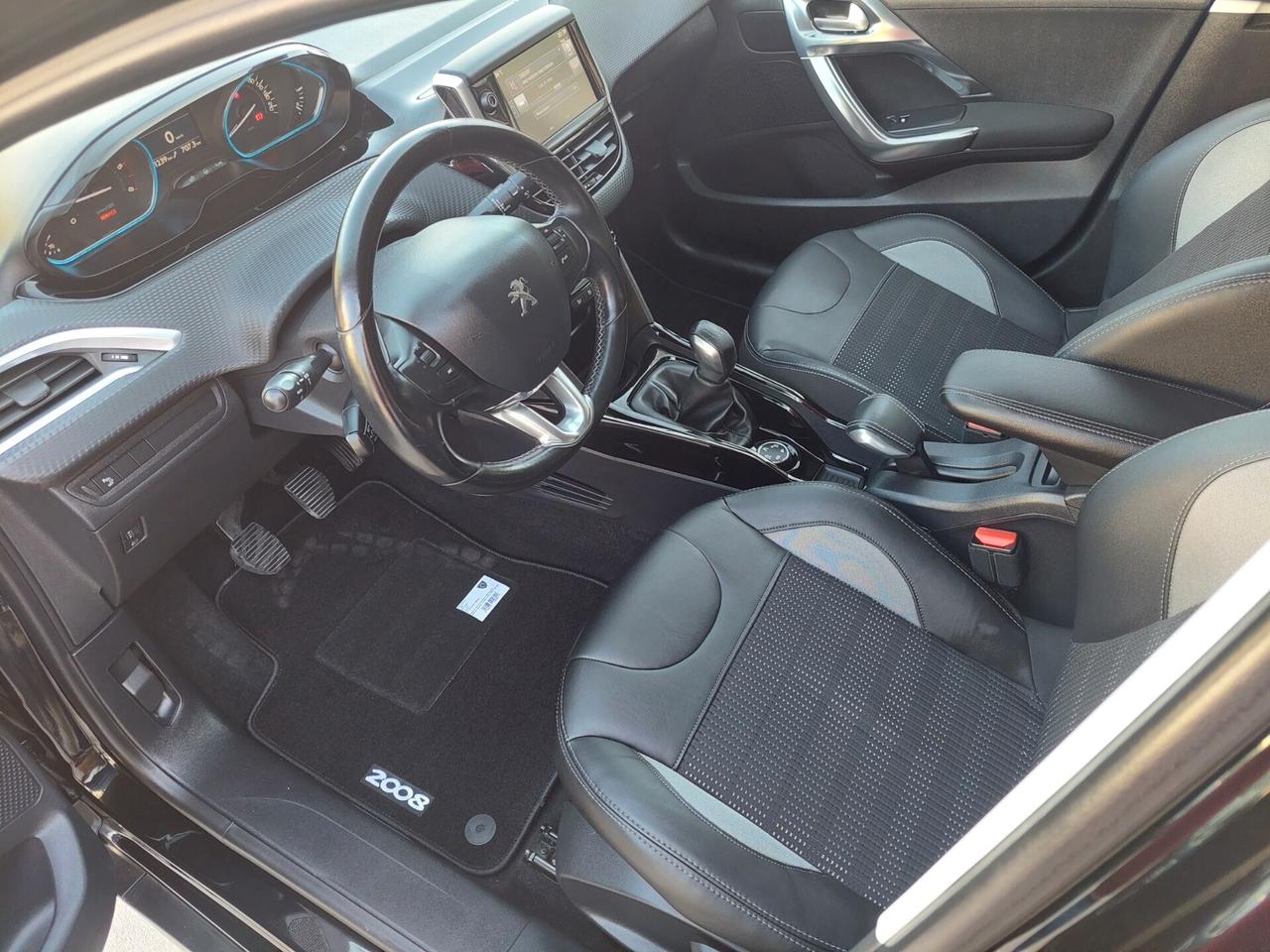 Peugeot 2008 BlueHDi 100 Allure SOLI 96.000KM