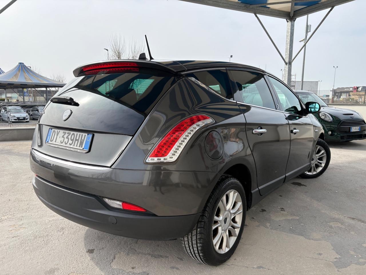 Lancia Delta 2.0 MJT DPF Oro