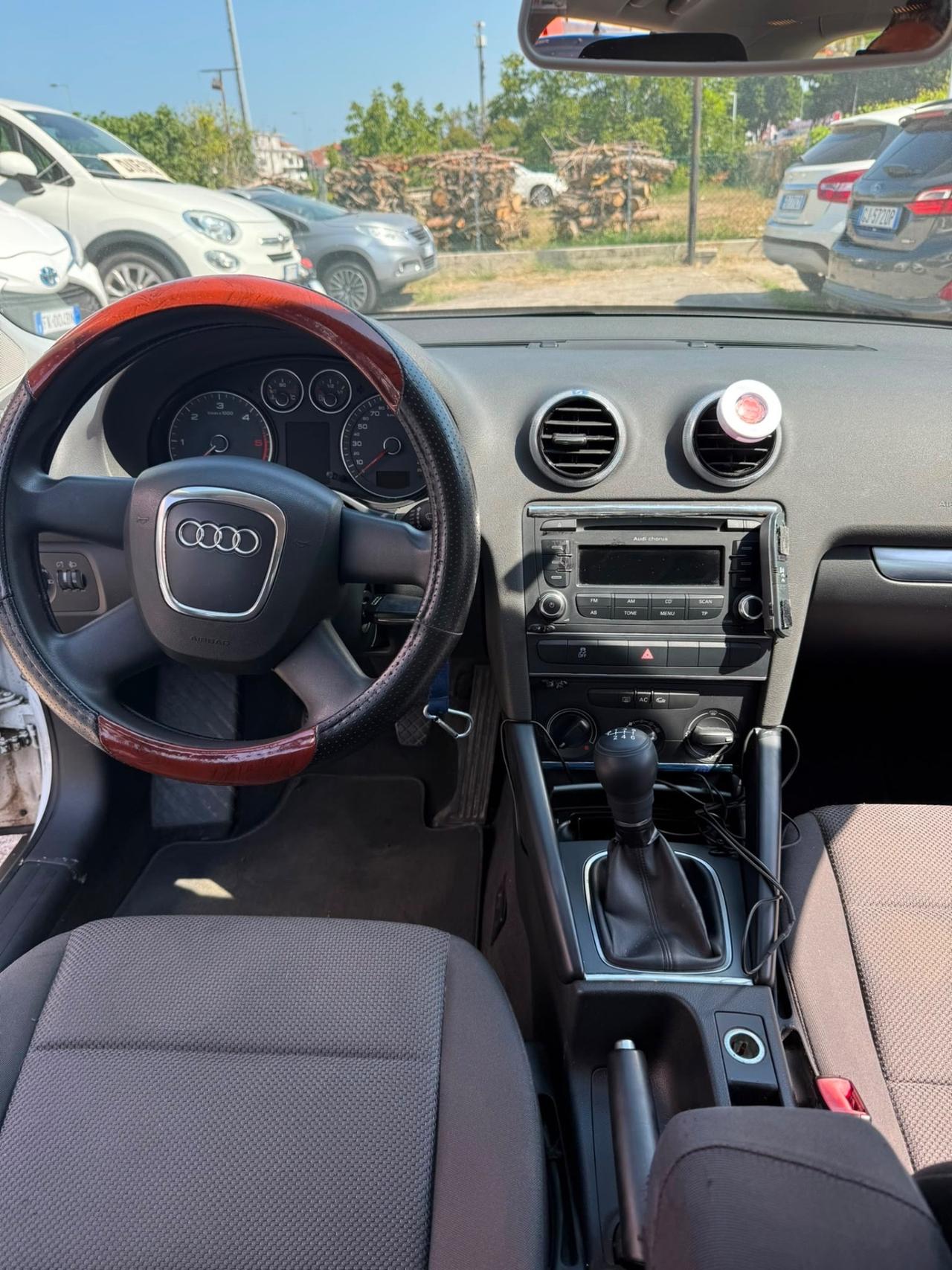 Audi A3 SPB 1.6 TDI 105 CV CR Ambiente