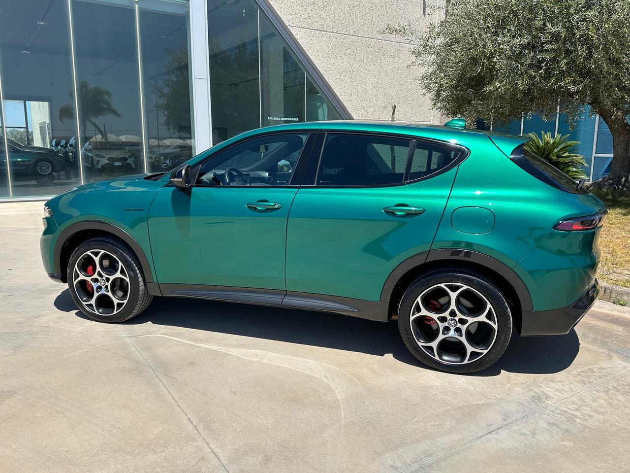 Alfa Romeo Tonale Veloce Q4 280cv offerta T-Stock prezzo imperdibile