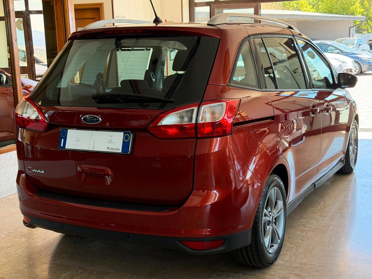 Ford C-Max 7 1.5 TDCI 120 cv. BUSINESS (7 posti)