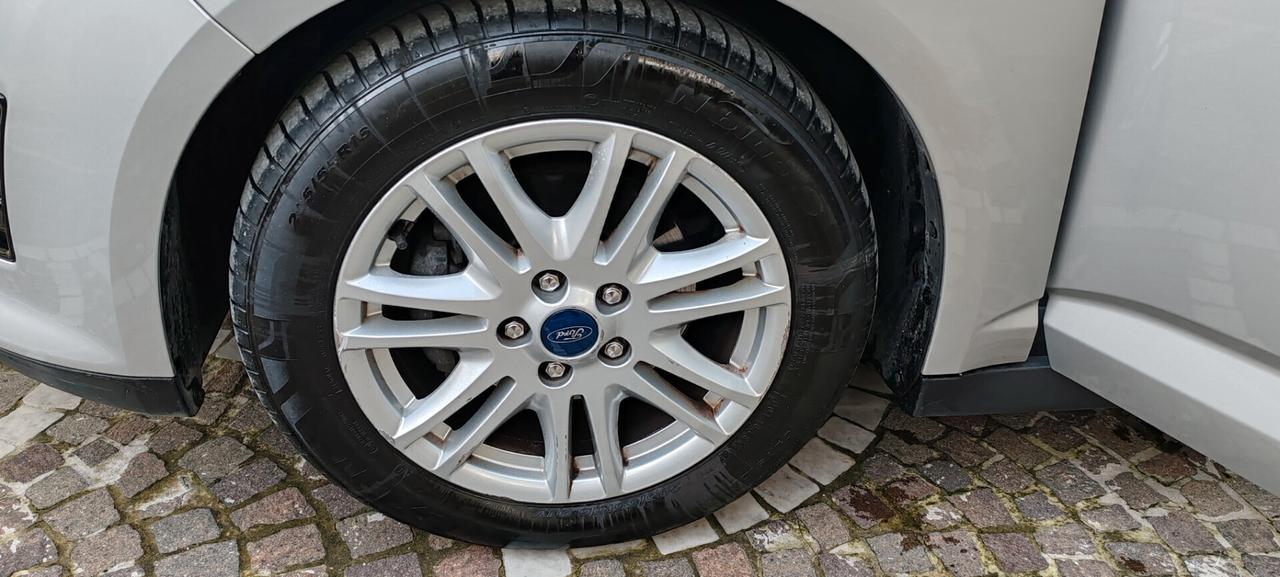 Ford C-Max 1.6 TDCi 115CV Titanium