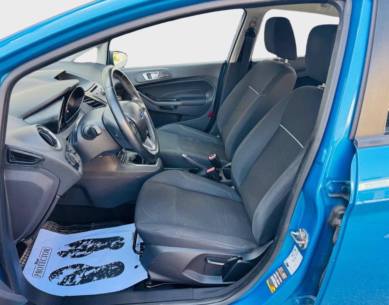 Ford fiesta titanium 1.2 benzina 2015 neo patentati