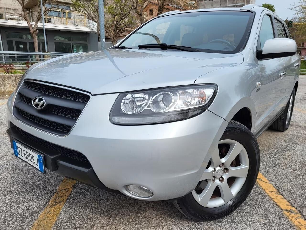 Hyundai SANTA FE 2.2 CRDi-4WD-UNICO PRO-FULL-PELLE