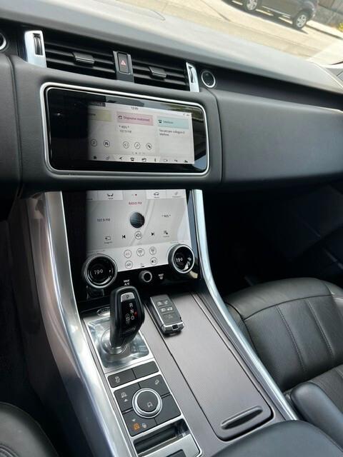 Land Rover Range Sport 3.0D l6 249 CV HSE Dynamic Stealth