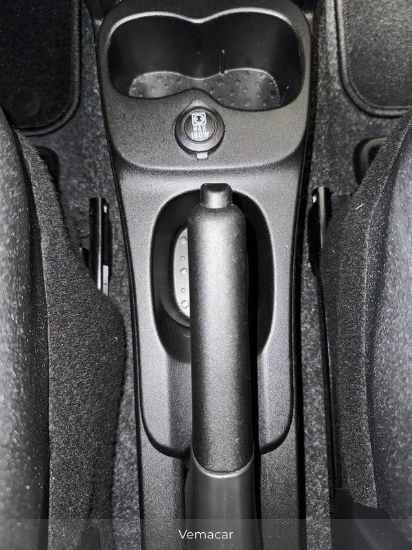 FIAT Panda 1.0 FFly 70cv S&S Hybrid-RADIO BT-SOLO KM 10900! NEOP !!
