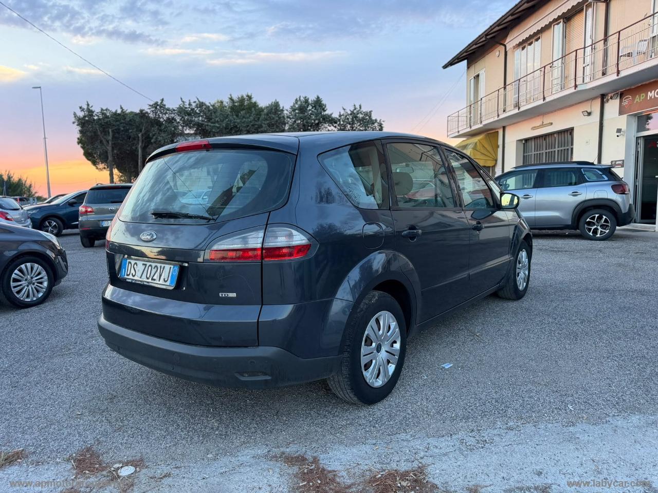 FORD S-Max 2.0 TDCi 140 CV Titanium DPF