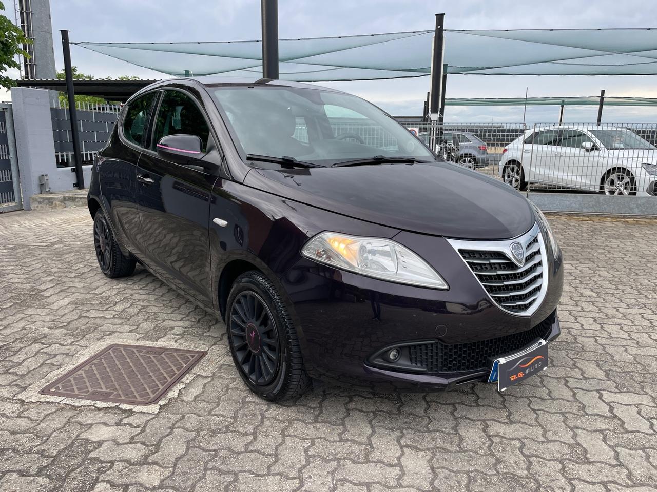 Lancia Ypsilon 1.2 69 CV 5 porte GPL Ecochic Elefantino