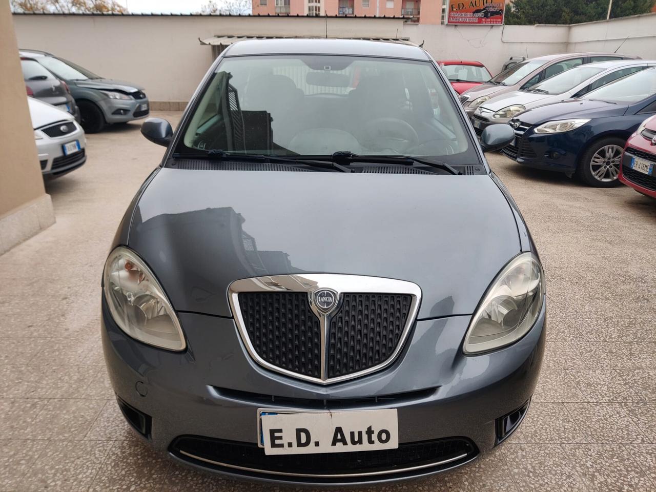 Lancia Ypsilon 1.3 MJT