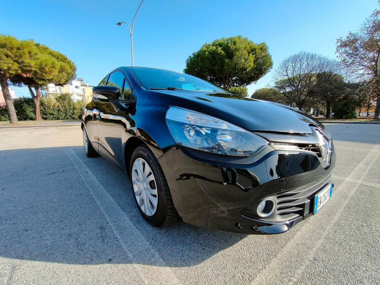 Renault Clio 1.5 dCi 8V 75CV 5 porte Costume National