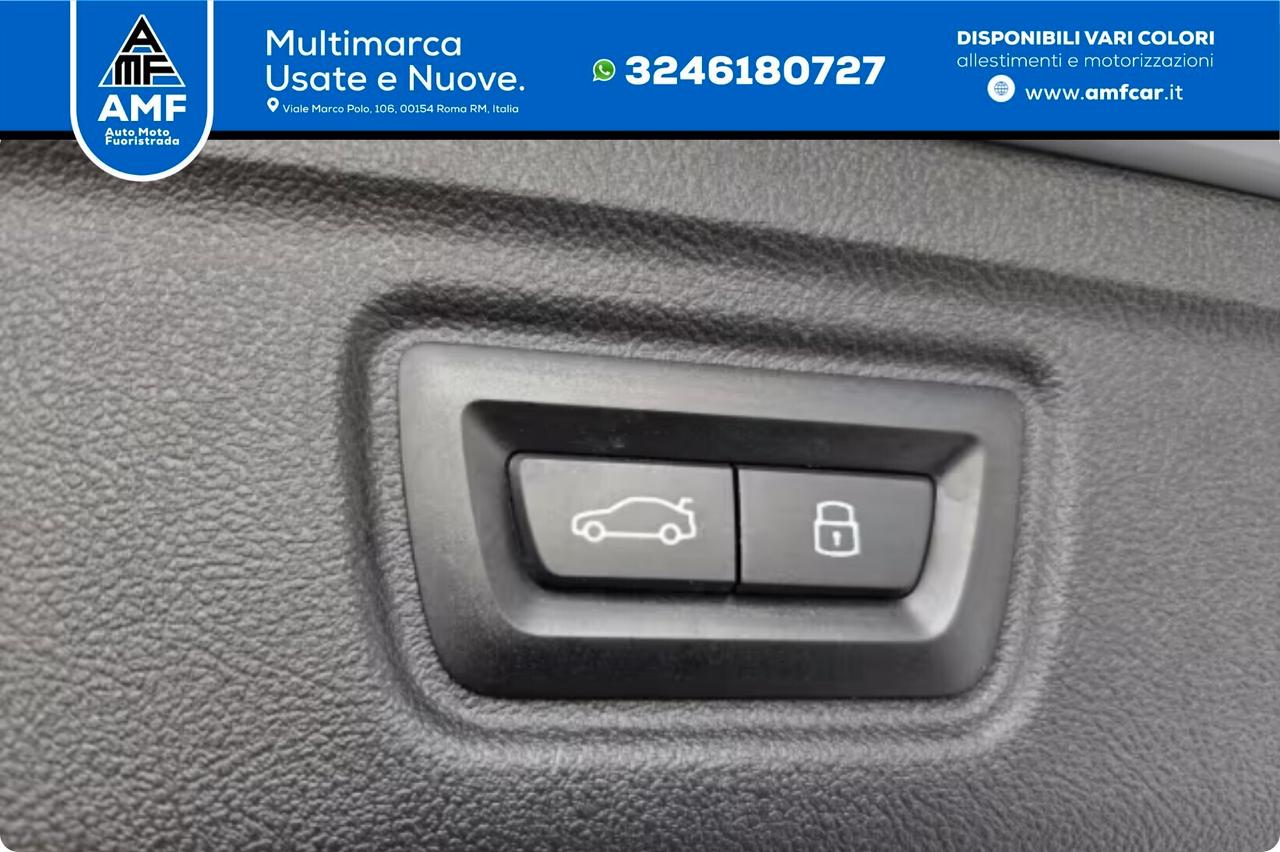 Sedile sportivo BMW 320 e Touring M-Sport SHZ LC+ HiFi