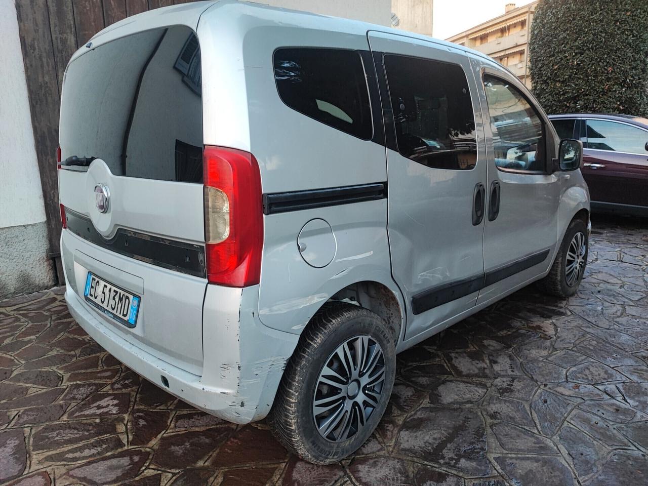 Fiat Qubo 1.3 Mjt 5 posti lavori fatti