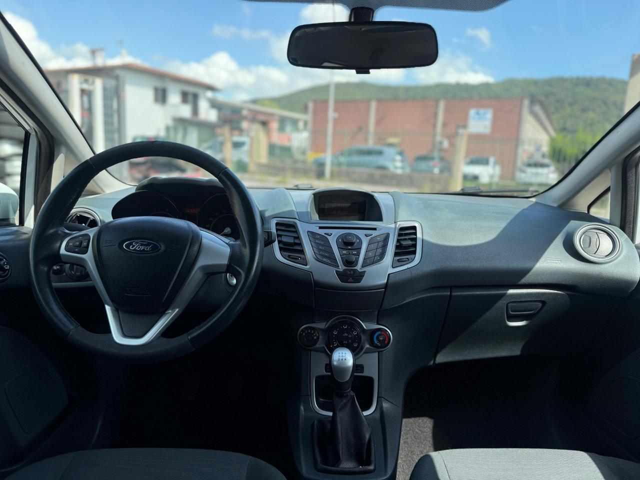 Ford Fiesta Titanium 1.2 benz gpl km 165.000 anno 2011