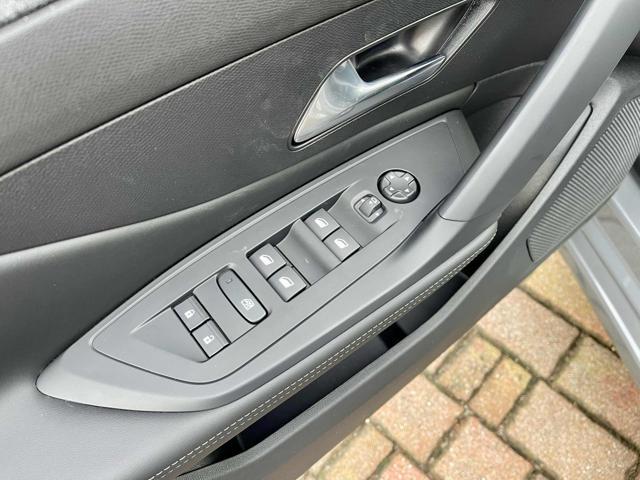 PEUGEOT 308 BlueHDi 130 S&S EAT8 SW Allure - KM0