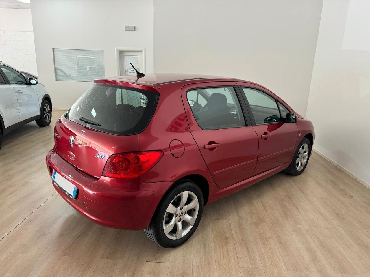Peugeot 307 1.6 16V 5p. XT