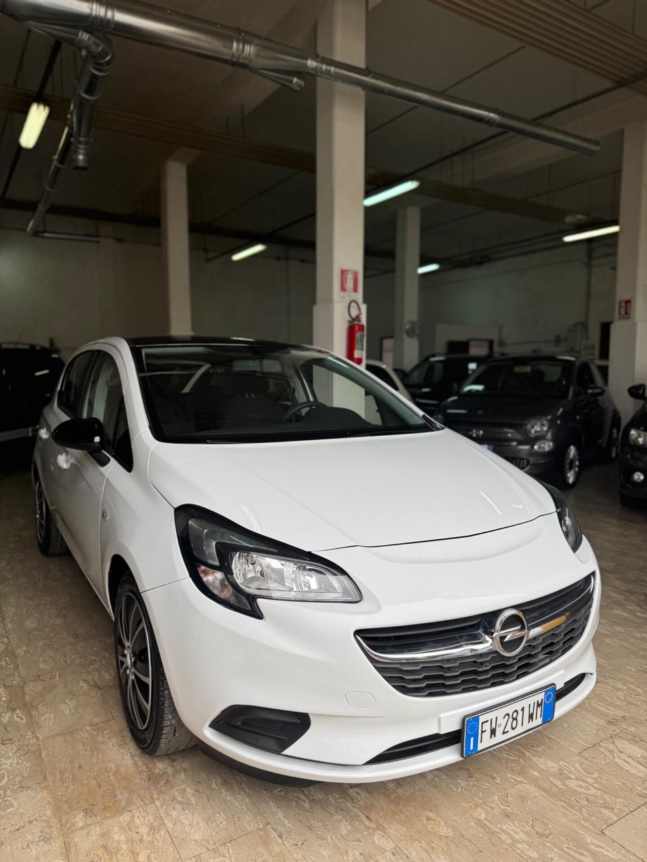 Opel Corsa 2019 1.2 by-color 5 porte