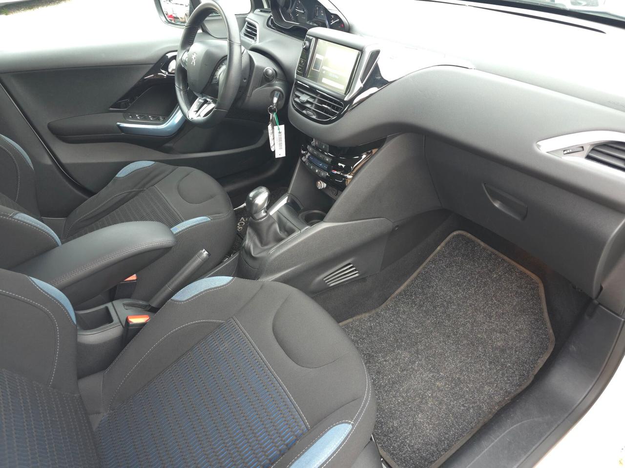 Peugeot 208 1.2 VTi 82 CV 5 porte Allure