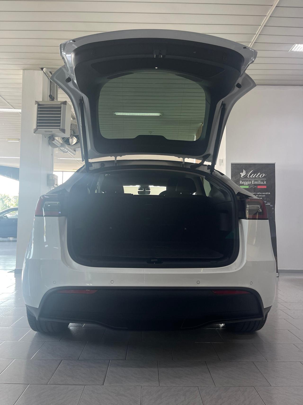 Tesla Model Y Long Range AWD - PASSAGGIO INCLUSO