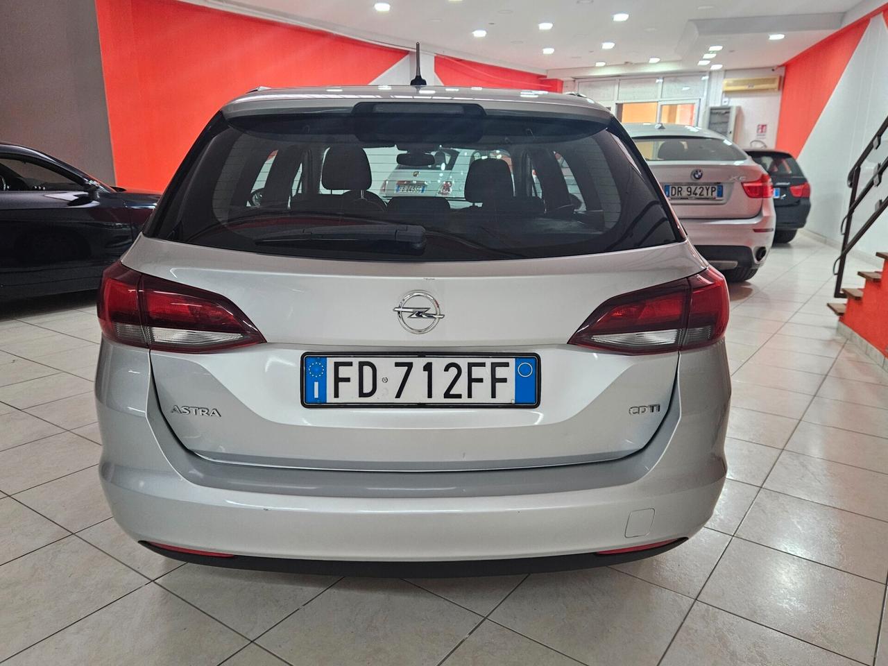 Opel Astra 1.6 CDTi 110CV Start&Stop Sports Tourer Innovation