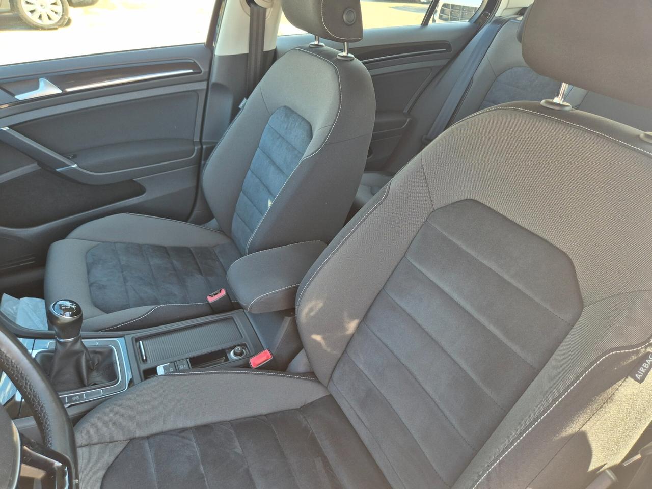 Volkswagen Golf 1.6 TDI 5p. Trendline BlueMotion Technology