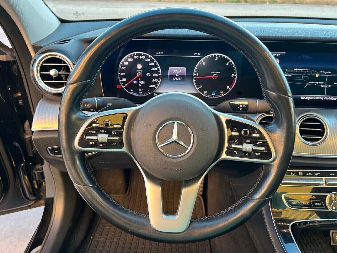 Mercedes-benz E 220 d 4Matic Auto Premium Plus