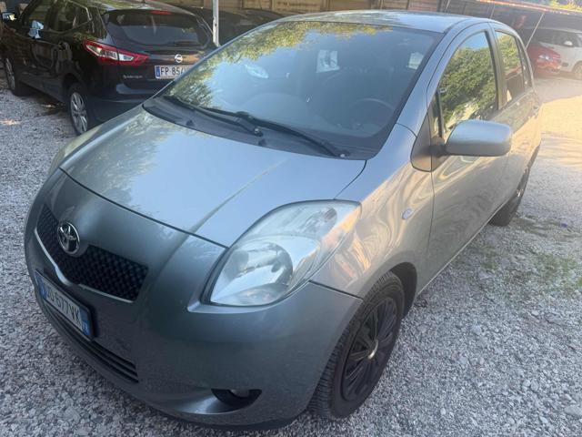 TOYOTA Yaris 108km 1.3 5p Sol senza nessun lavoro da fare