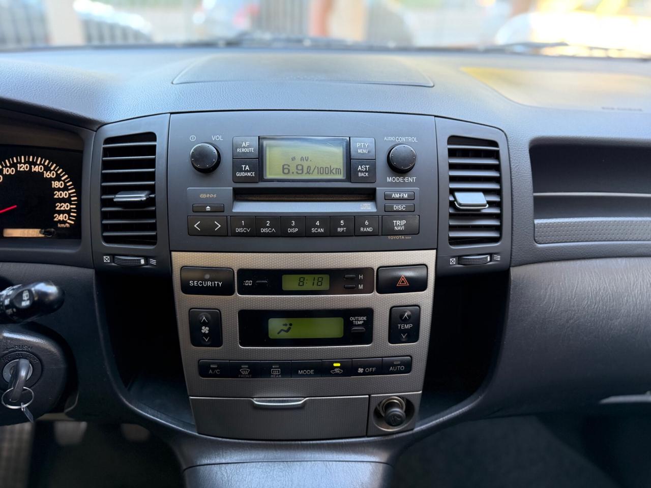 Toyota Corolla Verso 1.8 16V