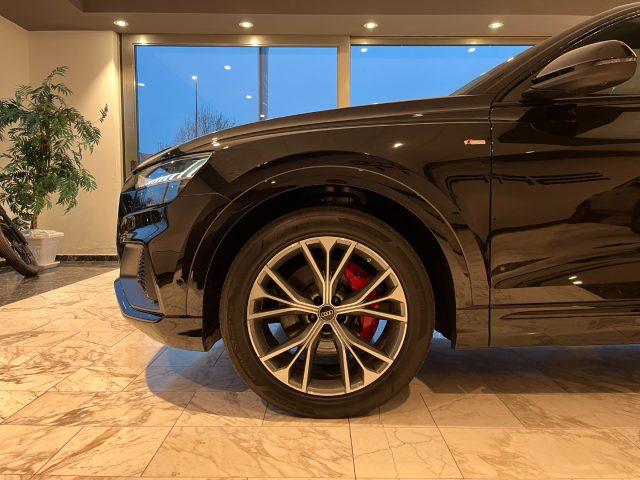 AUDI Q8 50 TDI 286CV QUATTRO TIPTRONIC S-LINE BLACK