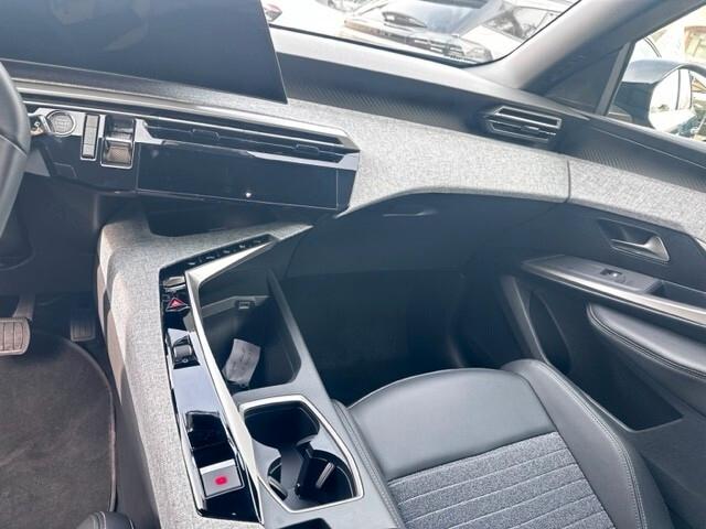 Peugeot 3008 Hybrid 145 e-DCS6 Allure