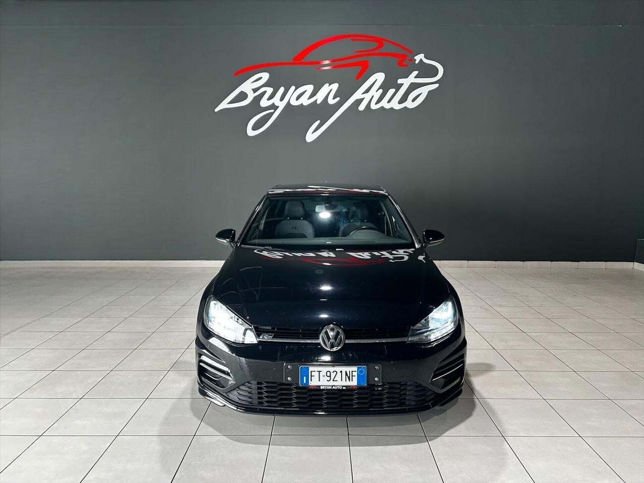 Volkswagen Golf R-LINE 1.5 TSI ACT DSG 5p. BMT