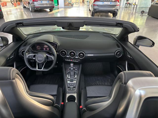 AUDI TT Roadster 40 TFSI S tronic 2.0