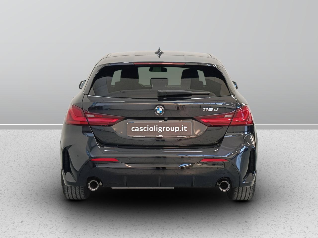 BMW Serie 1 F40 - 118d Msport auto