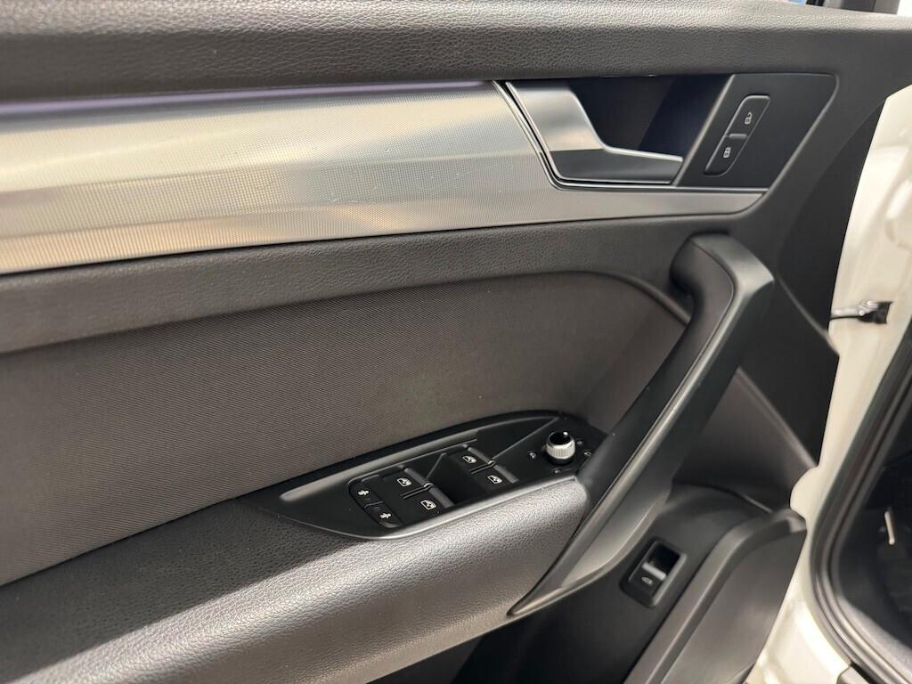 Audi Q5 2.0 TDI 190 CV quattro S tronic Business Sport