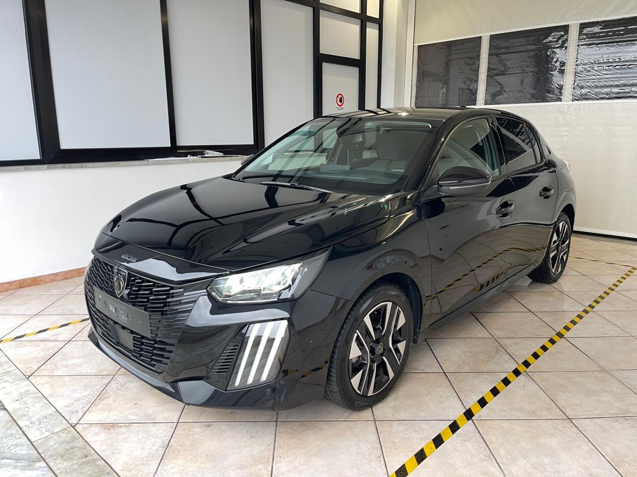 Peugeot 208 1.2 100cv 5 porte Allure NO VINCOLO DI FINANZIAMENTO