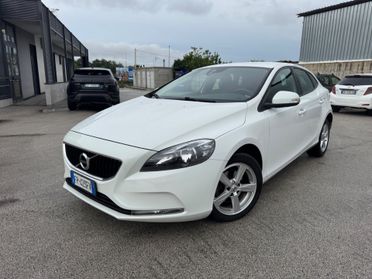 Volvo V40 D2 Business Plus