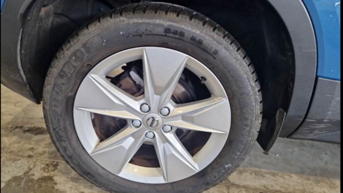 VOLVO Xc40 T2 Automatico Core N-1