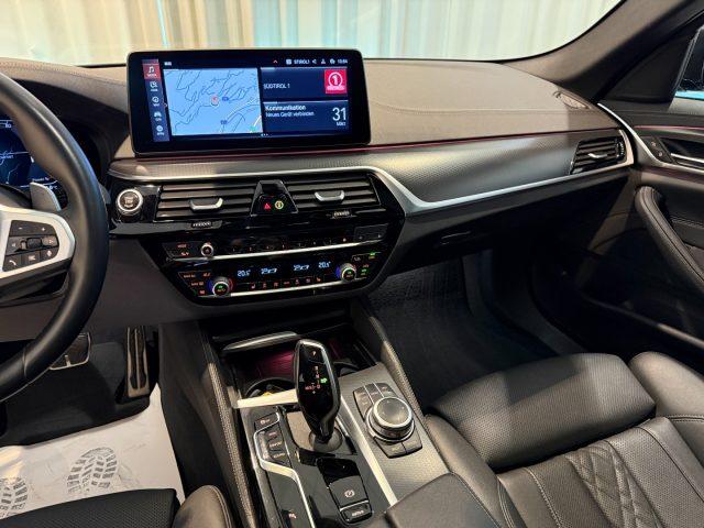 BMW 520 d Touring XDrive Msport LED PELLE 20" PANO Camera