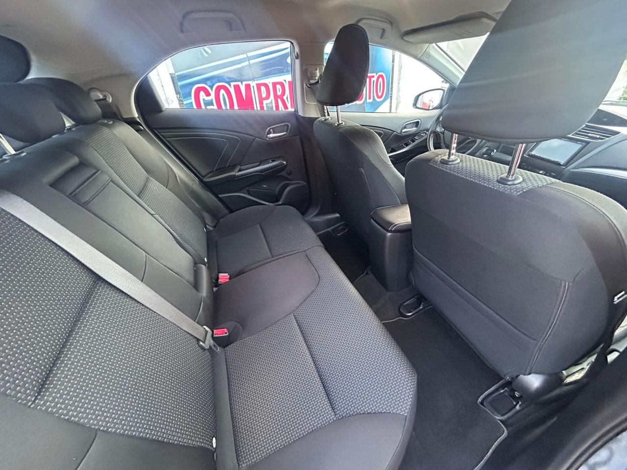 Honda Civic 1.6 i-DTEC Lifestyle Navi ADAS