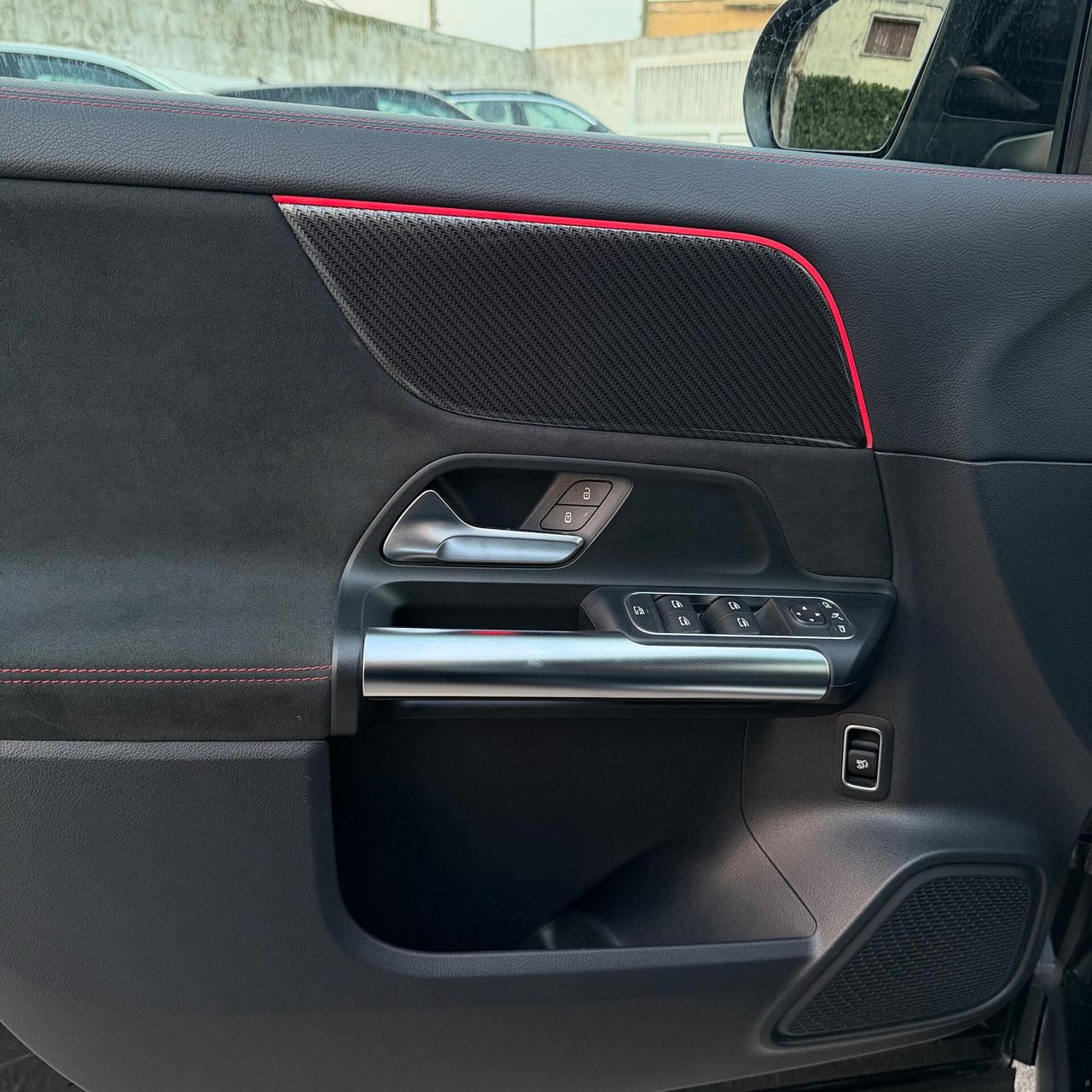 Mercedes-benz GLA 200d AMG Premium Full