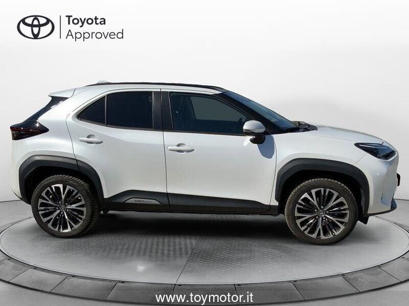 Toyota Yaris Cross 1.5 Hybrid 5p. E-CVT AWD-i Lounge