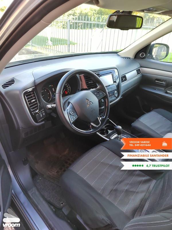 MITSUBISHI Outlander 2.2 DI-D 4WD Instyle Plus ...