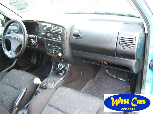 VOLKSWAGEN - Golf - 2.8 VR6 turbo