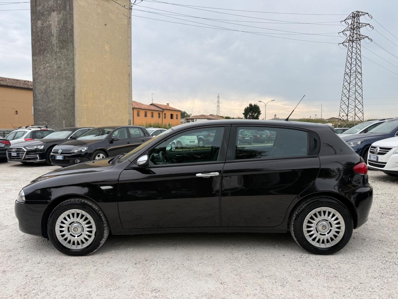 Alfa Romeo 147 1.6 16V TS (105) 5 porte Moving Unico P